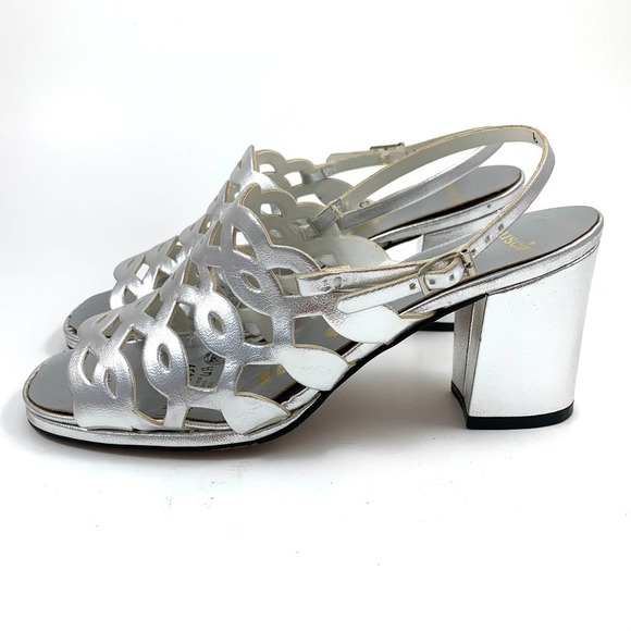 1960's mod silver caged peep toe heeled LIFE STRIDE sandals - Picture 15 of 16